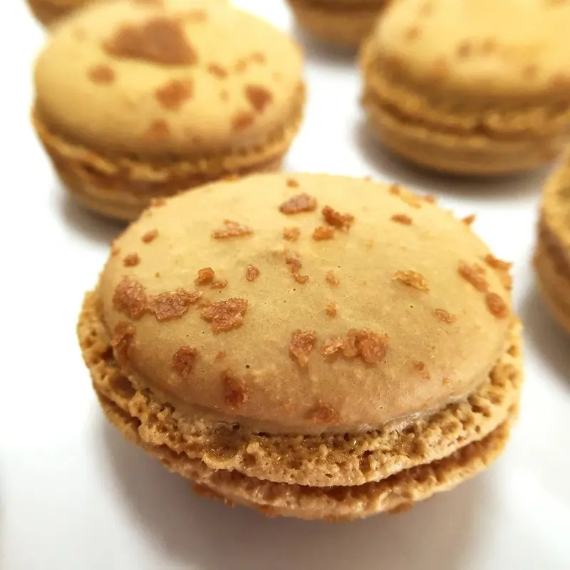 Salted Caramel French Macaron