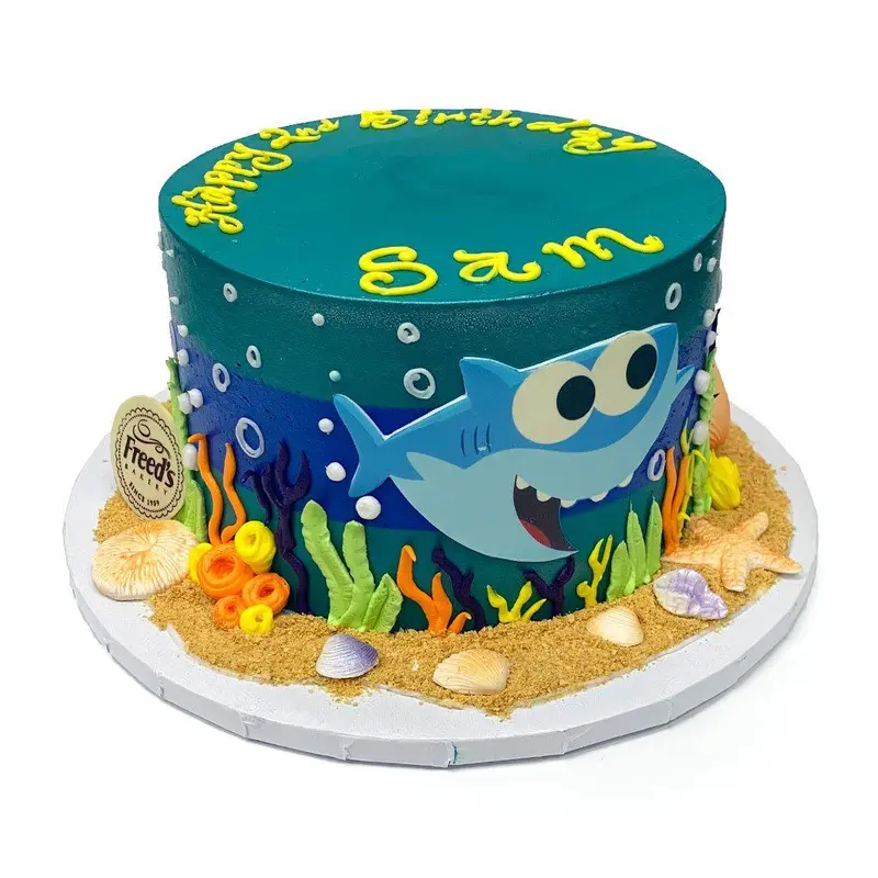 Baby Shark Cake