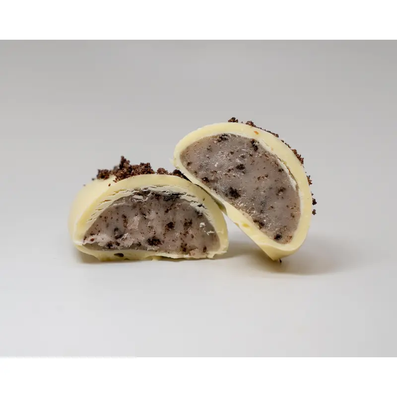 Cookies and Cream Eggs