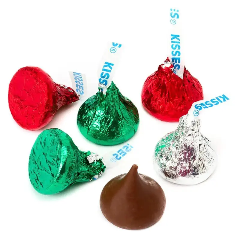 Hershey's Kisses Christmas Foiled Milk Chocolate Candy: 330-Piece Bag